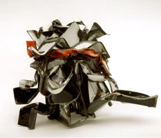 John Chamberlain / 
Pardon My Breeze, 2004 / 
painted steel / 
8 3/4 x 12 x 7 3/4 in (22.2 x 30.5 x 19.7 cm) / 
Private collection
