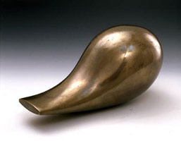 Swinging Duck II ed, 1/5, 2003 / 
bronze / 
11 1/2 x 6 x 6 in (29.2 x 15.2 x 15.2 cm) / 
Private collection 