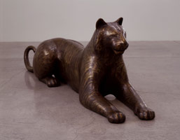 Gwynn Murrill / 
Tiger 5, 2003 / 
bronze / 
32 x 97 x 24 in (81 x 246 x 61 cm)
