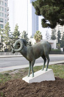 Gwynn Murrill<br>
Bighorn, 2008 - 2011<br>
bronze<br>
48 x 56 x 24 in. (121.9 x 142.2 x 61 cm)
