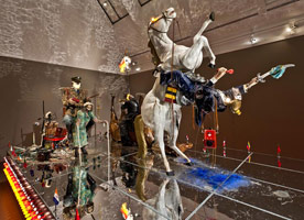 Kienholz. The Signs of the Times<BR><BR>
photo credit: Norbert Miguletz