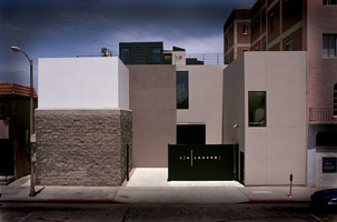 The L.A. Louver facade