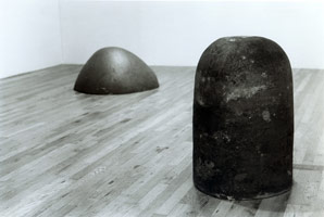 Jene Highstein installation photography, 1980