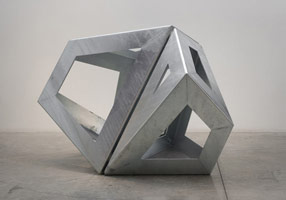 Richard Deacon / 
Mutual, 2009 / 
Galvanised mild steel, nylon / 
44 1/2 x 63 3/4 x 32 1/4 in (113 x 162 x 82 cm)