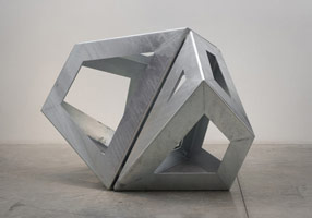 Richard Deacon / 
Mutual, 2009 / 
Galvanised mild steel, nylon / 
44 1/2 x 63 3/4 x 32 1/4 in (113 x 162 x 82 cm)