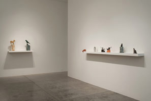 Installation photography / Gwynn Murrill: Maquettes