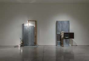 Installation photography / 
Ed and Nancy Kienholz: Berlin/Hope