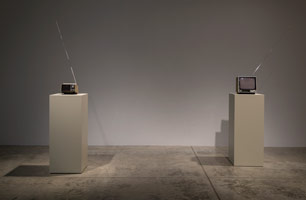 Installation photography / Kienholz Televisions