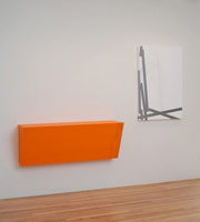 Installation photography / 
Rogue Wave '09: / 10 Artists from Los Angeles