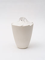 Sean Higgins / 
Second Talisman Vase, Mount St. Helens (1), 2022 / 
glazed ceramic / 
10 x 7 in (25.4 x 17.8 cm)