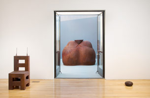 Installation photography / Peter Shelton: eyehand: Selected sculpture from 1975 - 2011 / 
19 November - 30 December 2011