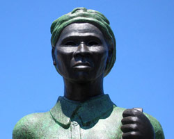 Alison Saar / 
Swing Low: Harriet Tubman Memorial (detail) / 
122nd and Frederick Douglass Ave. / 
Commissioned by the City of New York / 
13'x21'x9' (with base)