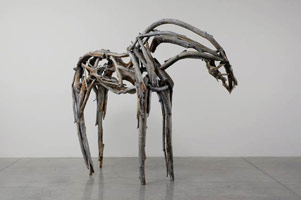 Deborah Butterfield / 
Untitled 3063.1 (DBut06-2), 2006 / 
      cast bronze / 
      93 x 109 x 48 in. (236.2 x 276.9 x 121.9 cm) / 
      Private collection 