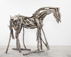 Deborah Butterfield / 
Looking Glass, 2011 / 
cast bronze  / 
96 x 110 x 71 in. (243.8 x 279.4 x 180.3 cm)