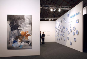 Installation photography / 
Rogue Wave Projects: /  
Eduardo Sarabia: History of the World at ARTLA