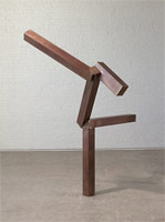 Joel Shapiro / 
untitled, 2007-2008 / 
bronze / 
approx. 94 x 75 x 55 in. (238.8 x 190.5 x 139.7 cm) / 
Edition 1 of 3 / 
(js08-18)