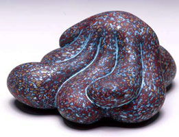 Azul, 2004 / 
acrylic on fired ceramic / 
3 1/2 x 7 1/2 x 7 in (8.8 x 19 x 17.7 cm) / 
Private collection
