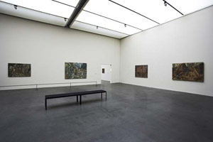 Installation photography, Leon Kossoff: Selected Paintings 1956 - 2000 / Museum of Art Lucerne, 30 April – 24 July 2005 