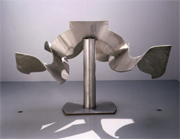 Endless Wave, 2001 / 
stainless steel / 
60 x 96 in. (152.4 x 243.8 cm)