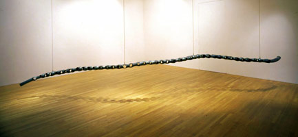 Peter Shelton / 
blackmouthheader, 1989 / 
steel / 
283 x 8 x 4 1/2 in (718.8 x 20.3 x 11.4 cm) / 
Private collection 