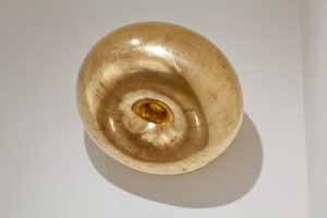 Peter Shelton / 
fatangel, 2002 - 2011 / 
gold leaf finish on fiberglass / 
30 in diameter (76.2 cm diameter) / 
Private collection